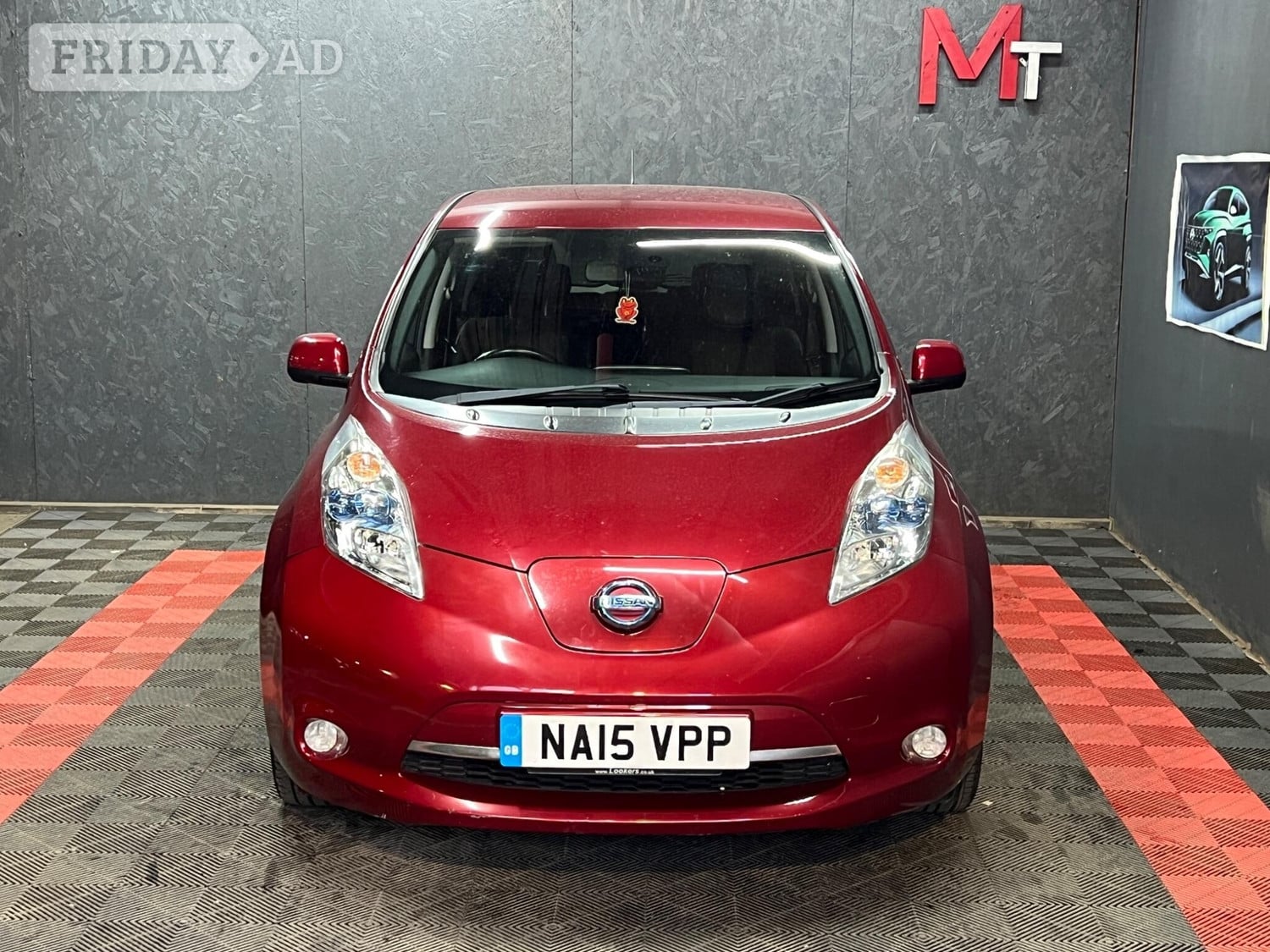 [ berth ]Nissan LEAF