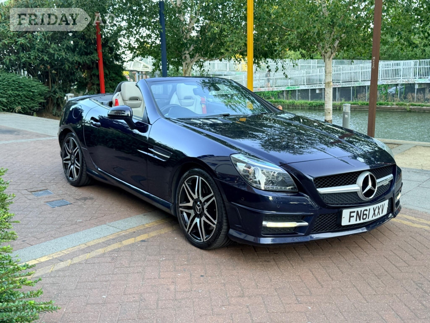 Mercedes-Benz SLK 2011 - Cars in Wembley