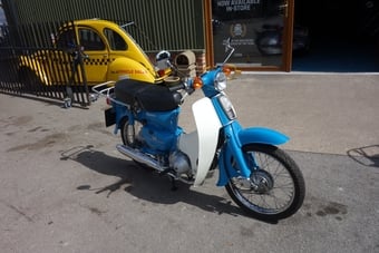 Honda C90 1980