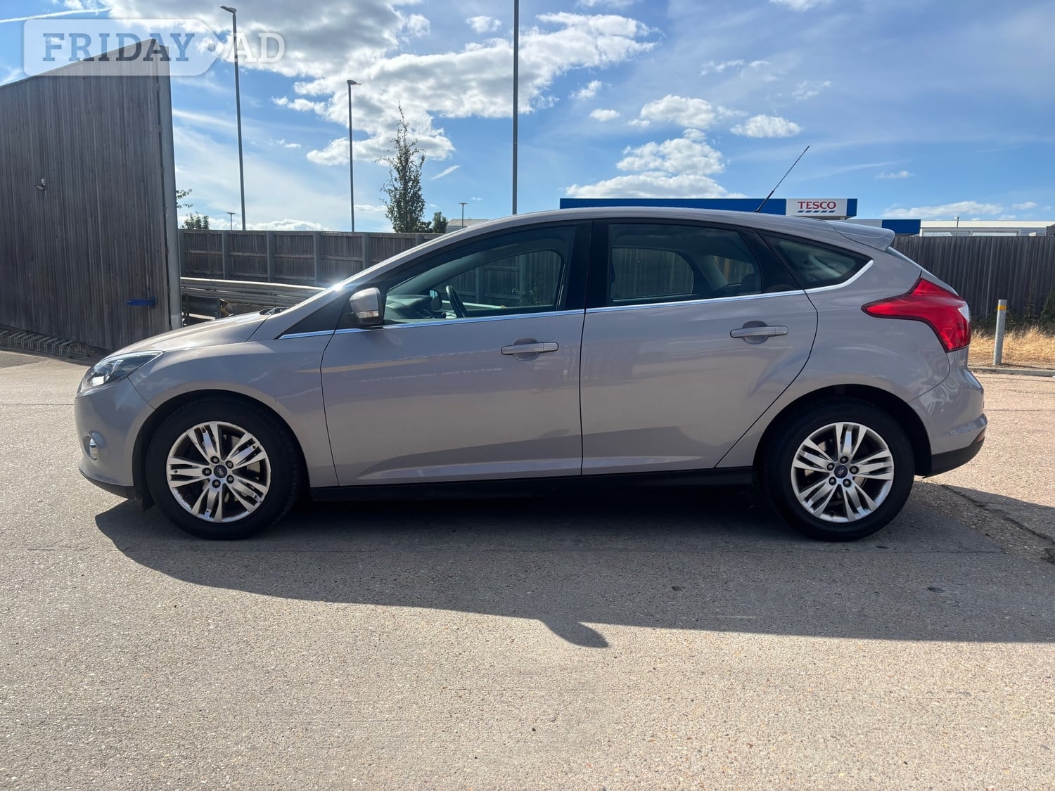 [ berth ]Ford Focus