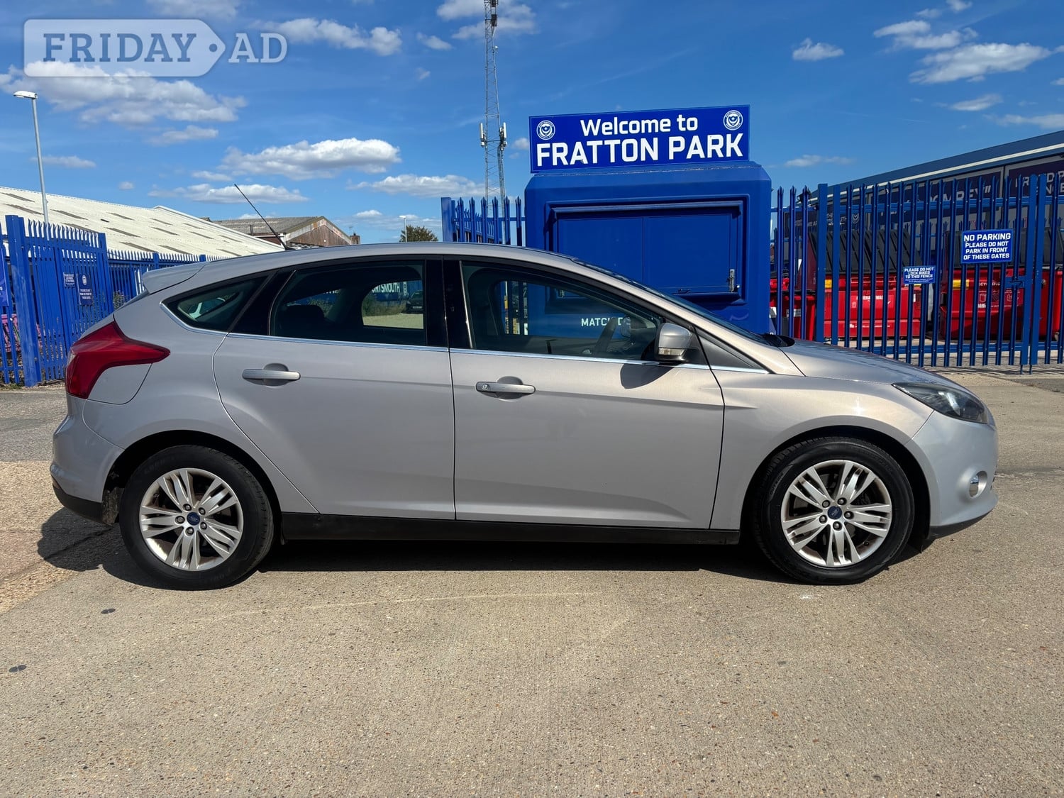 Ford Focus 2013 - Cars