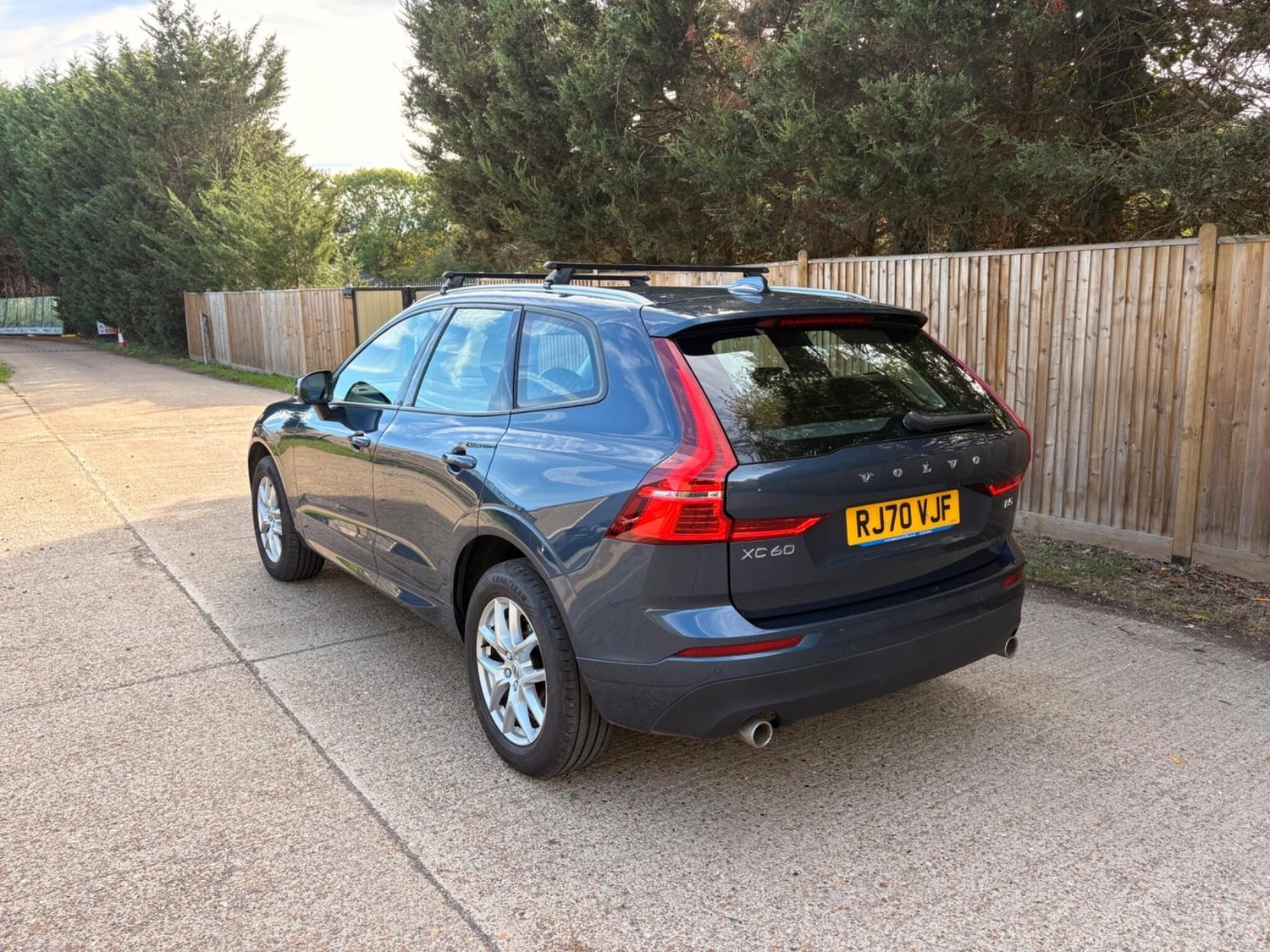 Volvo XC60 2021 - Cars in Tonbridge