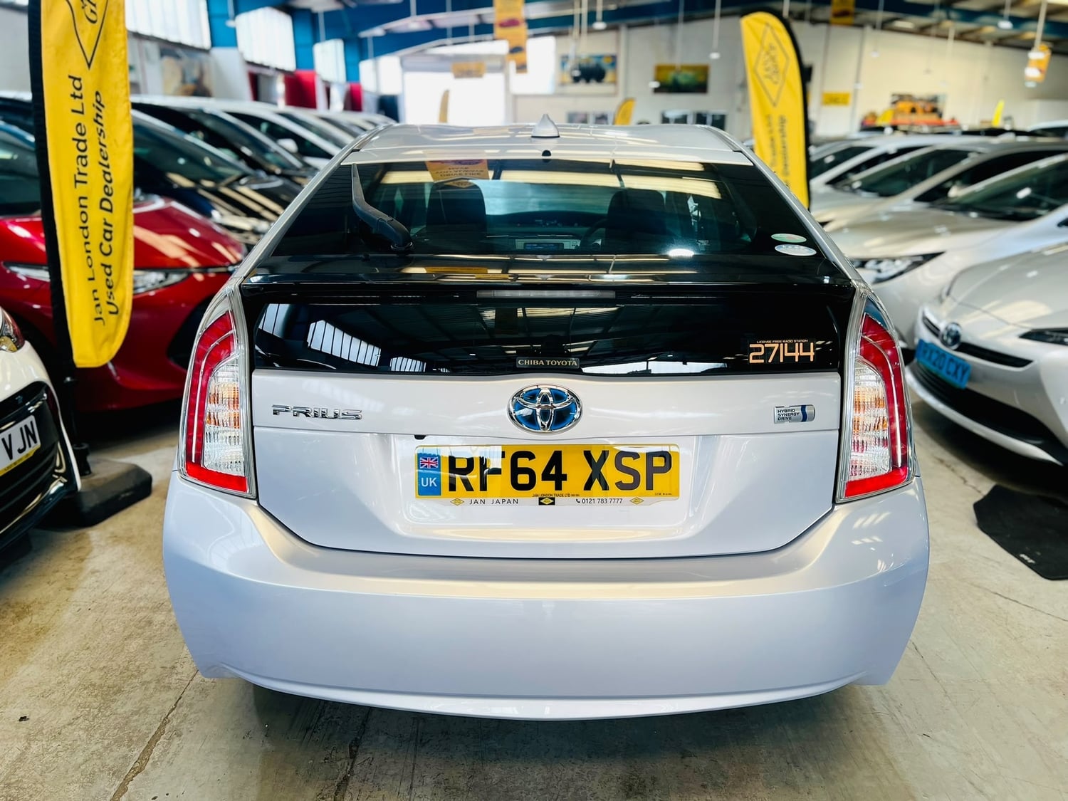 [ berth ]Toyota Prius