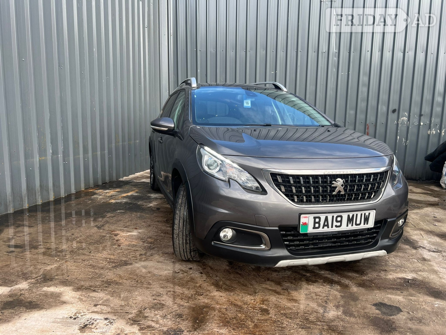 [ berth ]Peugeot 2008