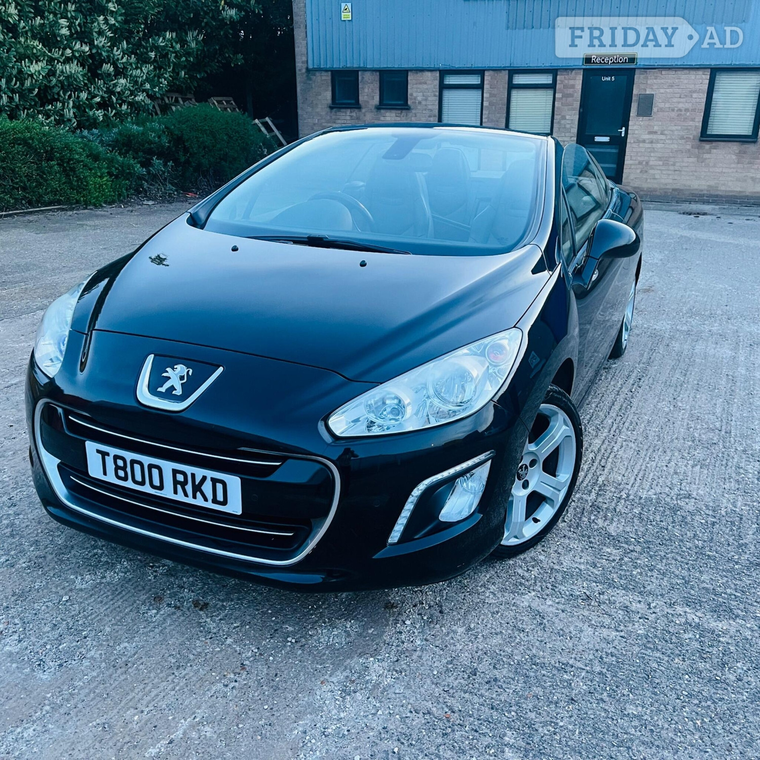 [ berth ]Peugeot 308 CC