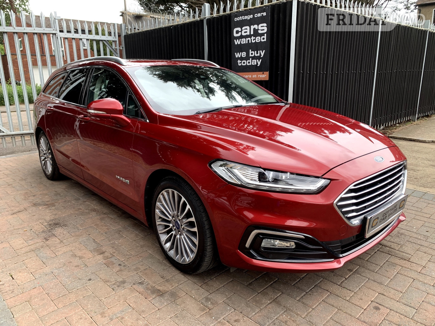 [ berth ]Ford Mondeo