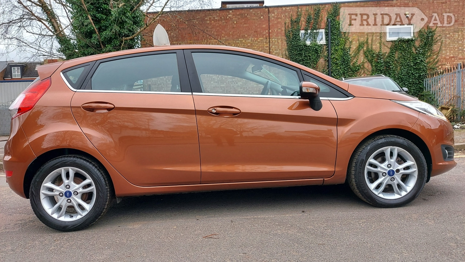 Ford Fiesta 2015 - Cars