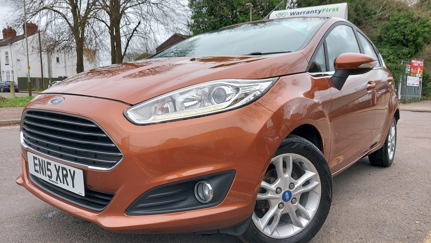 [ berth ]Ford Fiesta