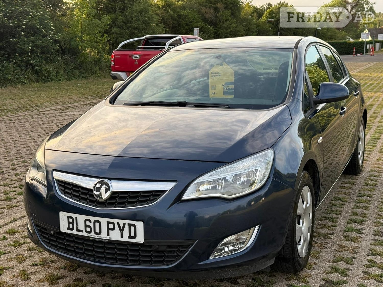 Vauxhall Astra 2011 - Cars