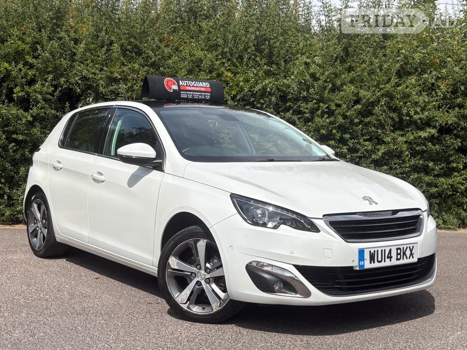 Peugeot 308 2014 in Swindon