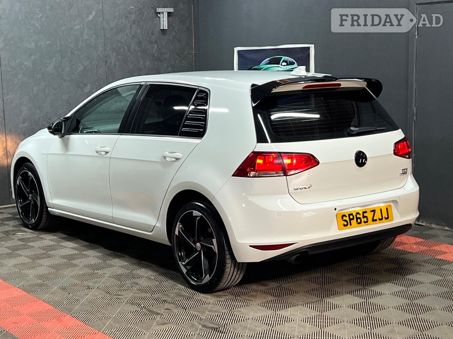 [ berth ]Volkswagen Golf