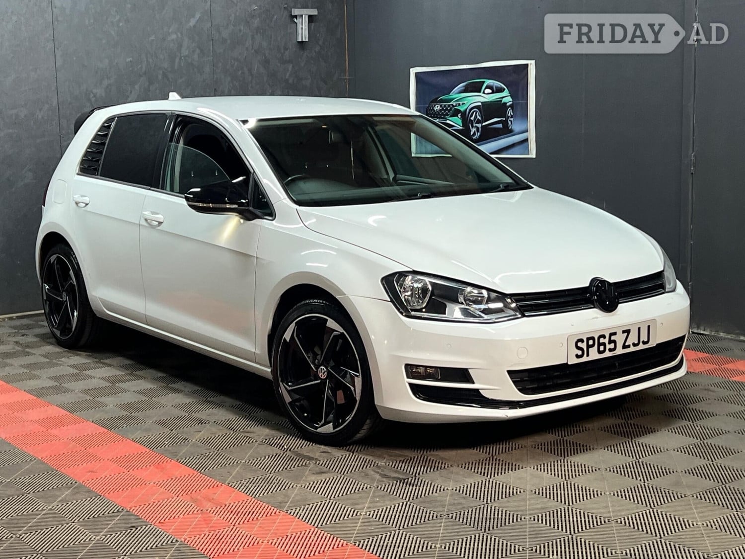 Volkswagen Golf 2015 - Cars