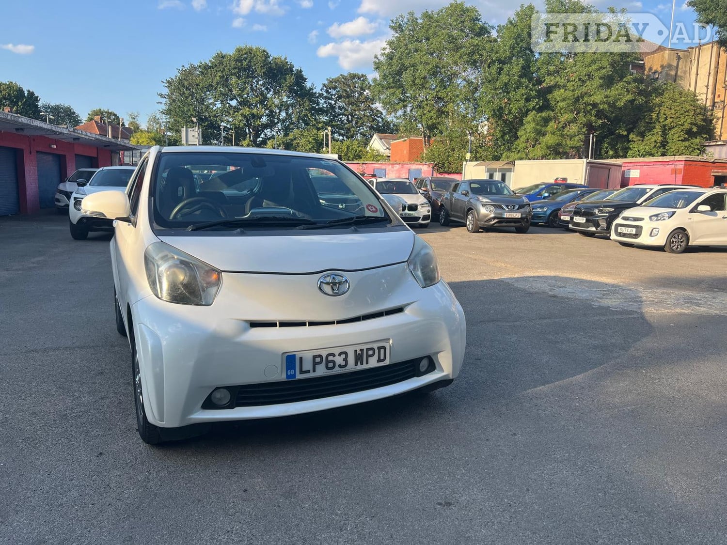 Toyota IQ Brent