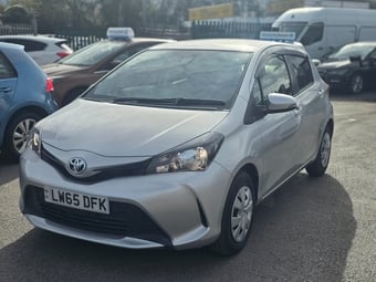Toyota Yaris 2015