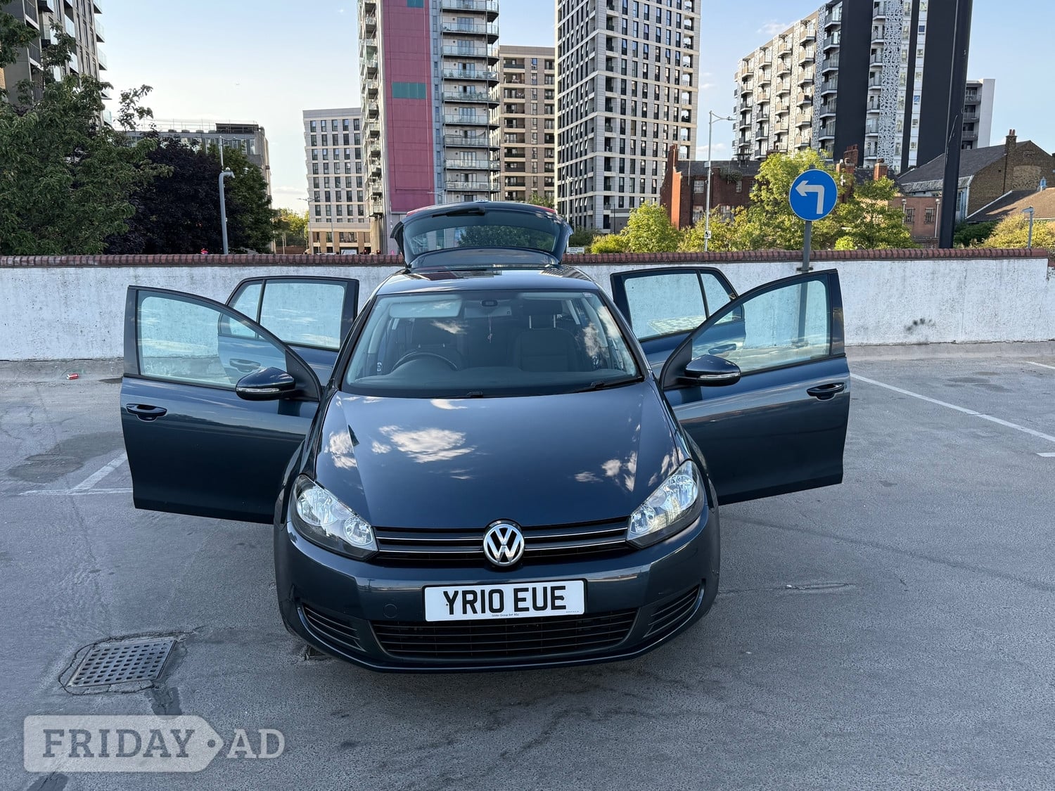 Volkswagen Golf 2010 in St. Leonards-On-Sea