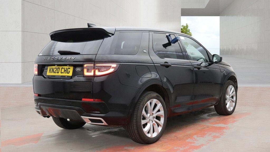 [ berth ]Land Rover Discovery Sport
