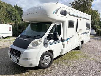 Auto-Trail Apache 700 SE 6 berth excellent Motorhome Located in Cheshire 2008 for sale