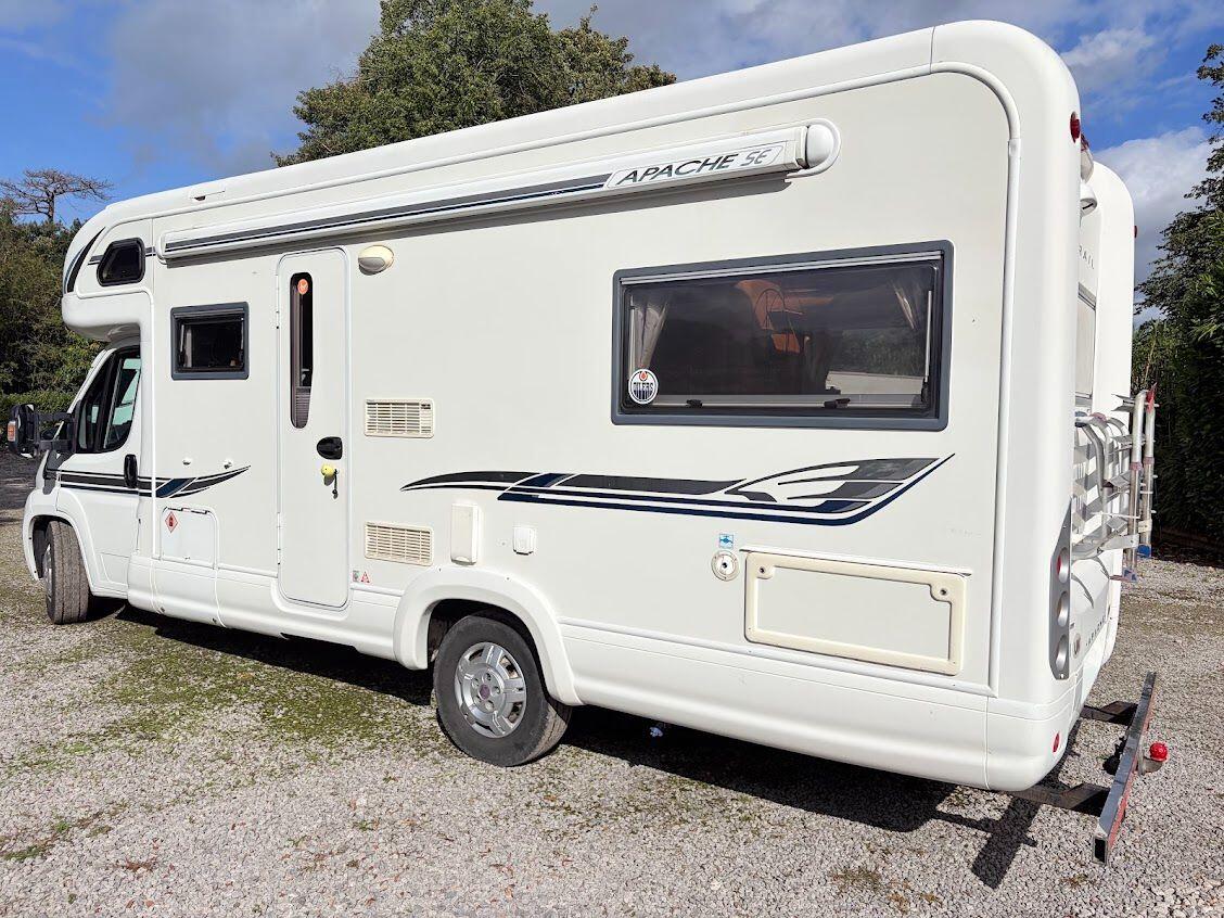 [6 berth ]Auto-Trail Apache 700 SE 6 berth excellent Motorhome Located in Cheshire