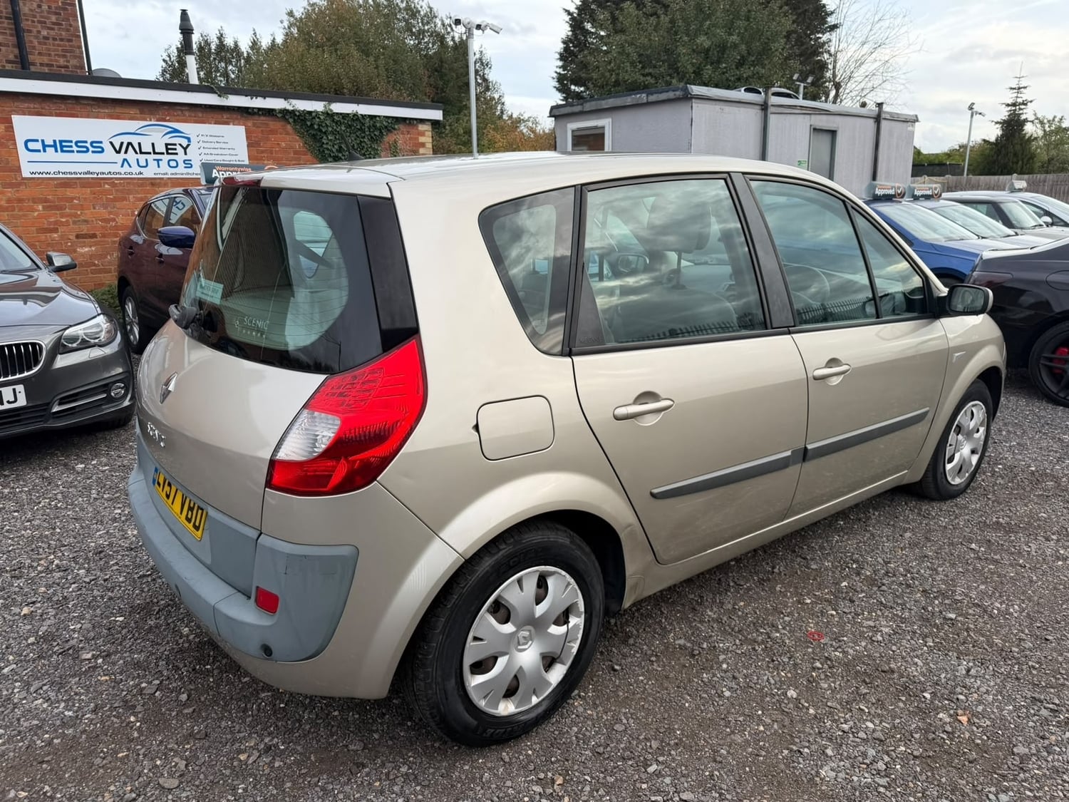 [ berth ]Renault Scenic