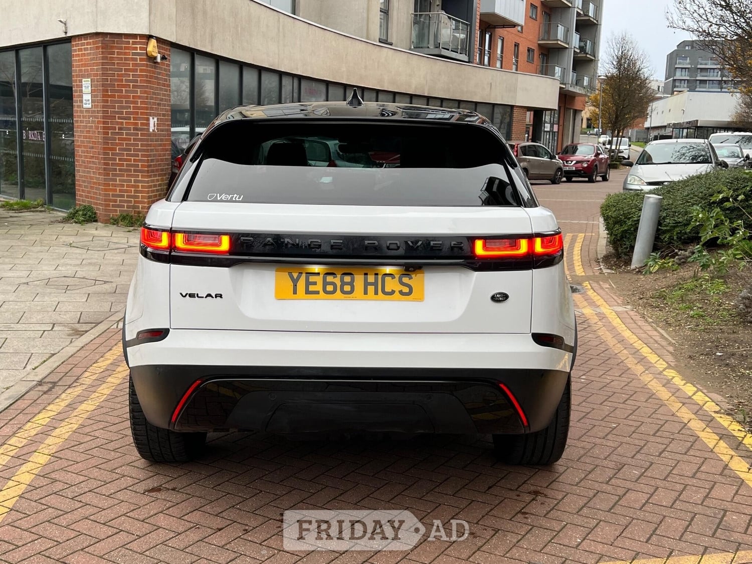 Land Rover Range Rover Velar 2018 - Cars in Wembley