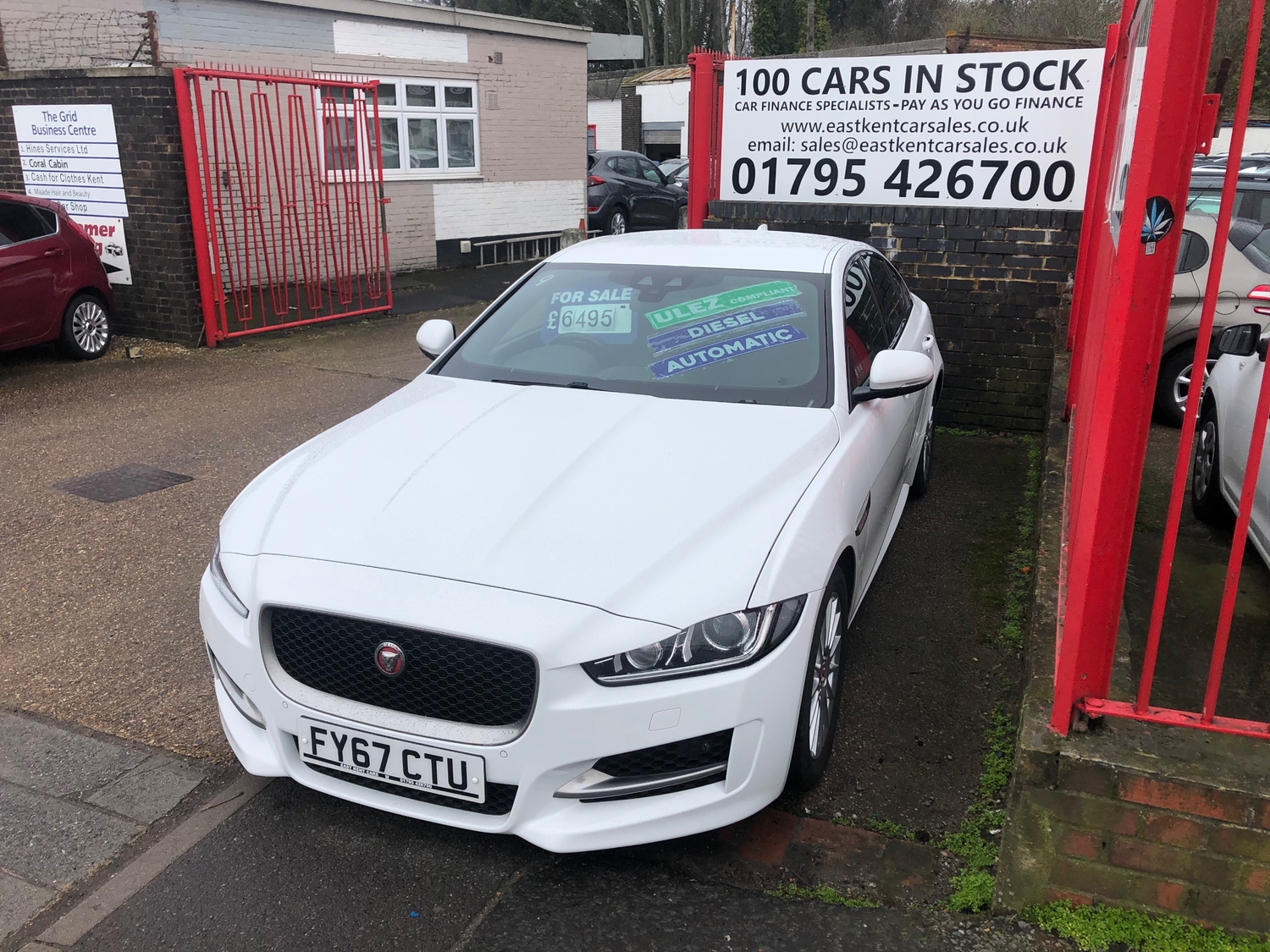 [ berth ]Jaguar XE