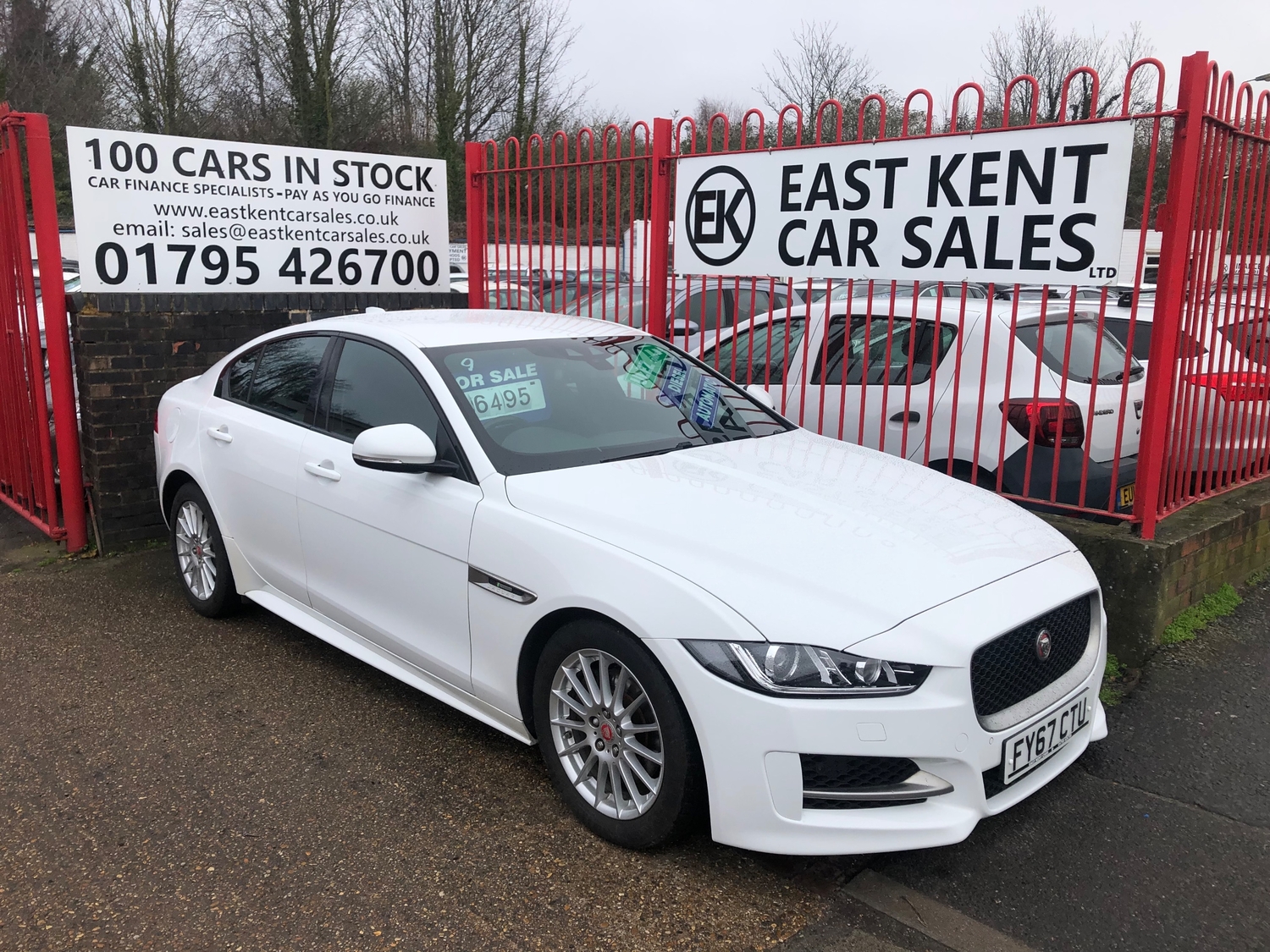 Jaguar XE 2018 - Cars in Sittingbourne