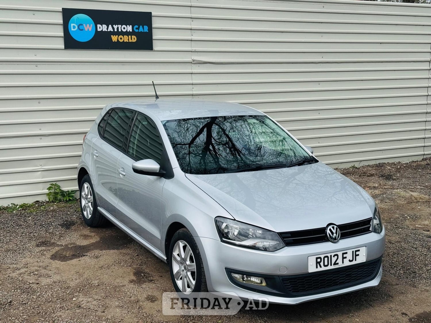 Volkswagen Polo 2012 - Cars