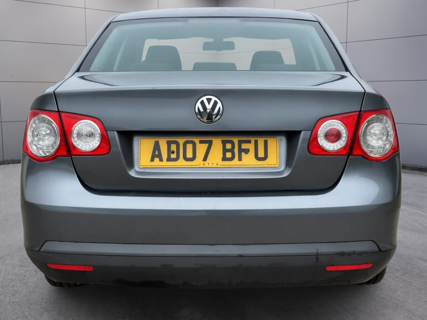 Volkswagen Jetta 2007 - Cars
