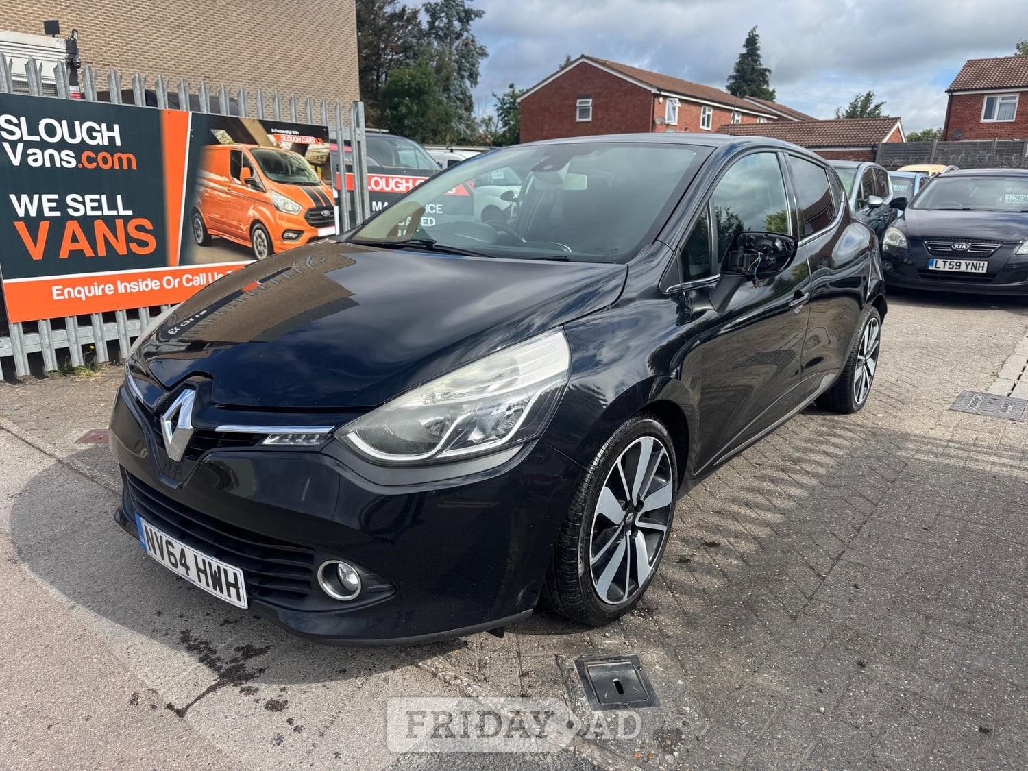Renault Clio Slough