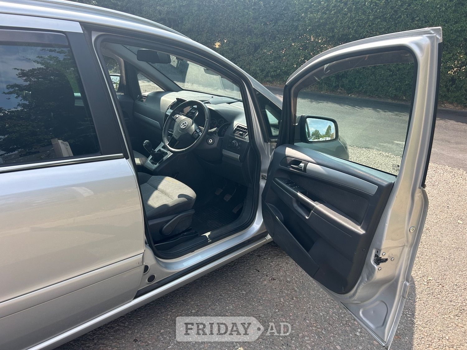 Vauxhall Zafira 2013 - Cars
