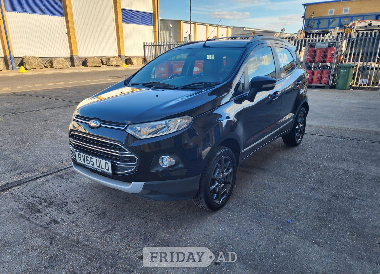 [ berth ]Ford Ecosport