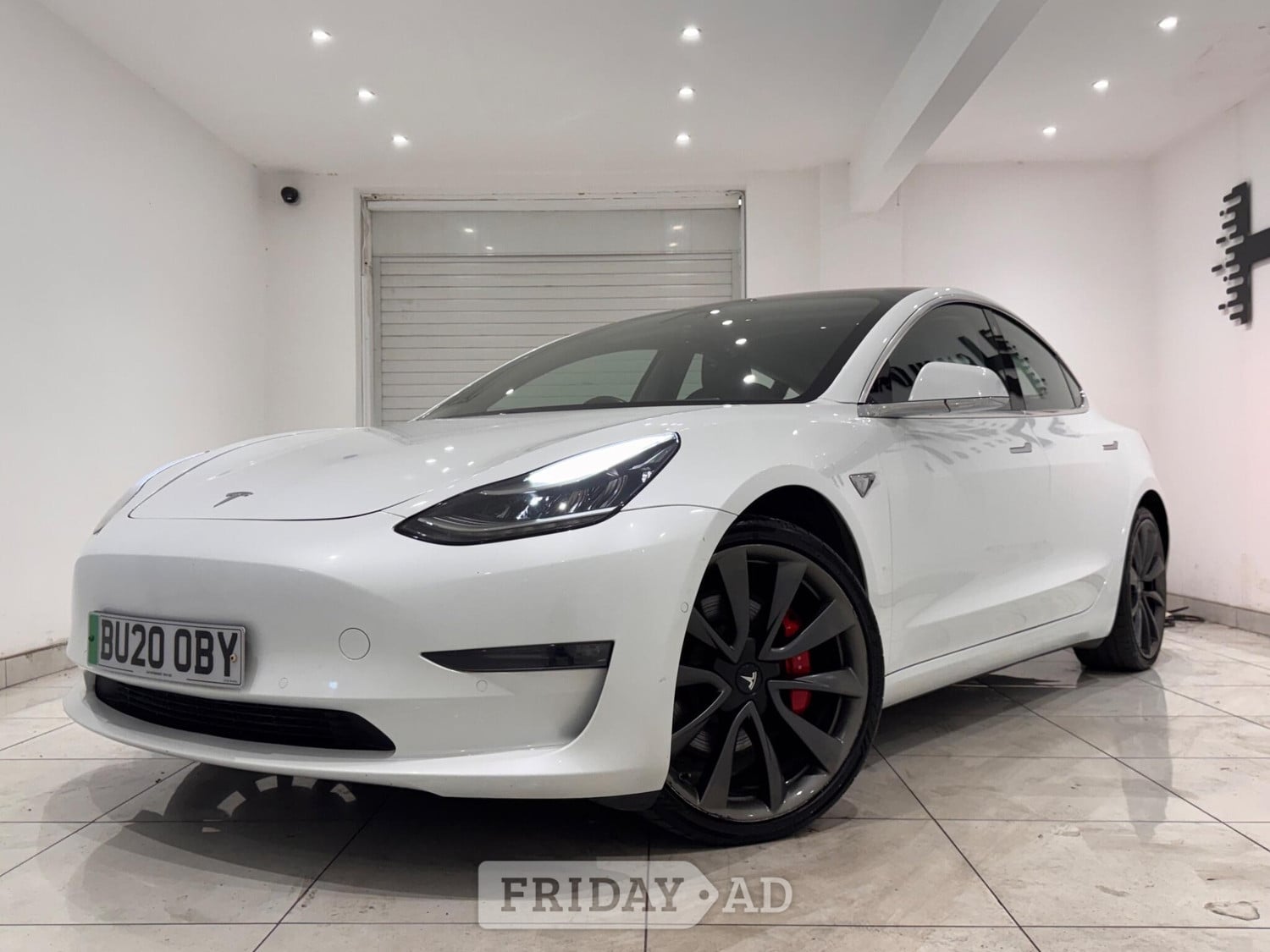 Tesla Model 3 2020 - Cars in Hounslow