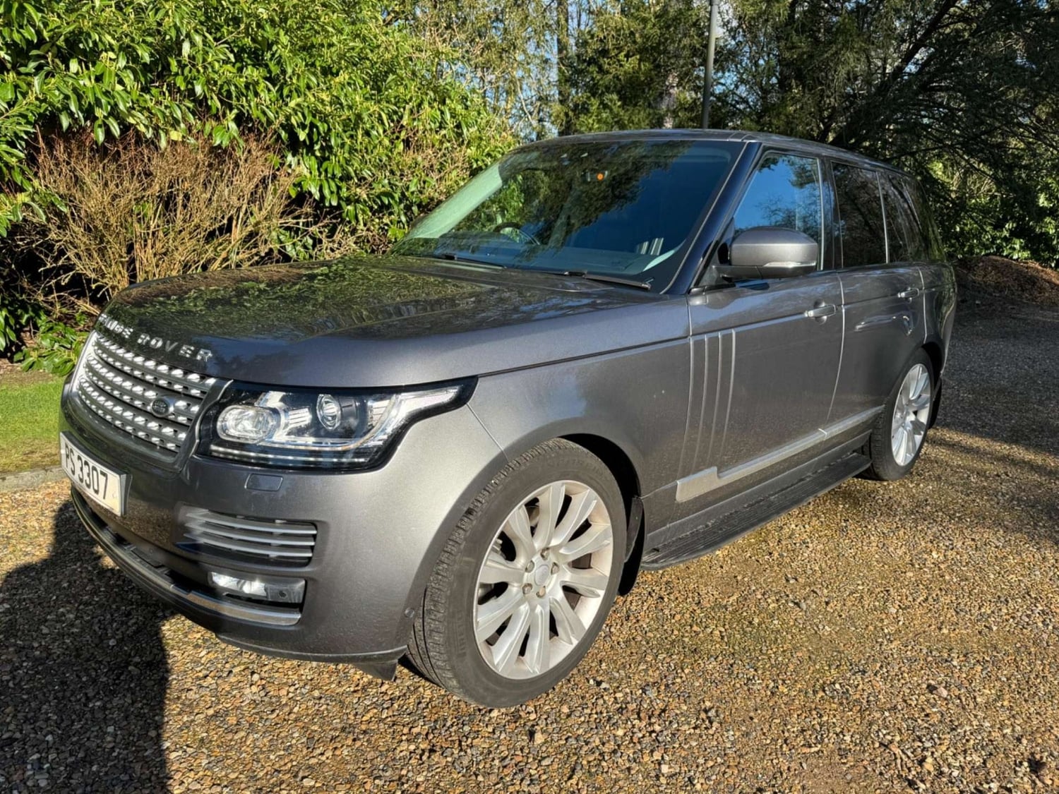 [ berth ]Land Rover Range Rover