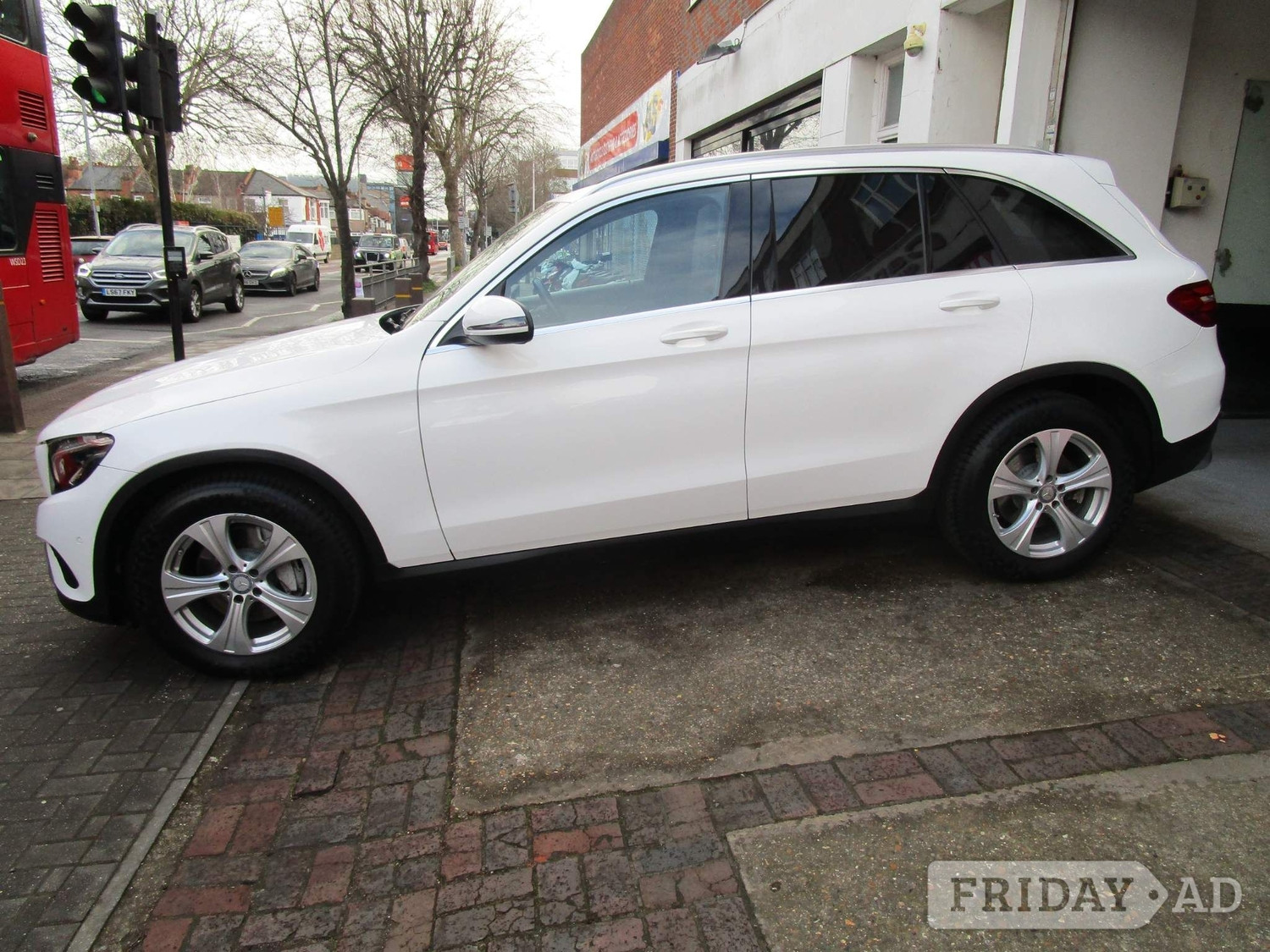 Mercedes-Benz GLC 2016 - Cars