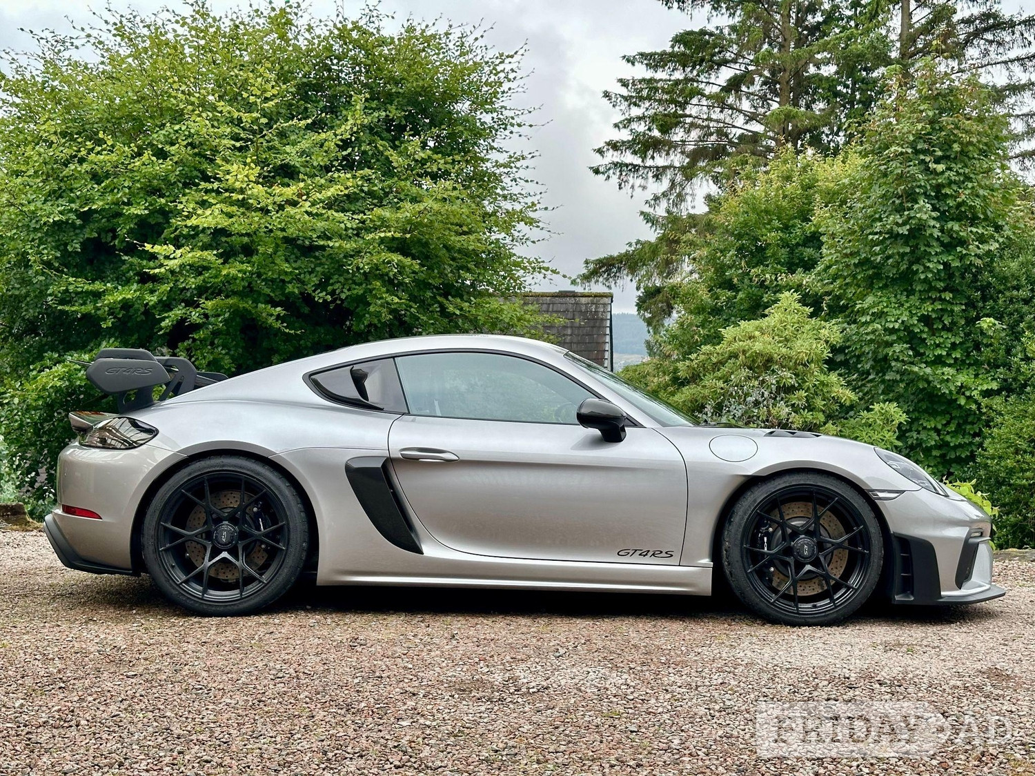 [ berth ]Porsche 718 Cayman