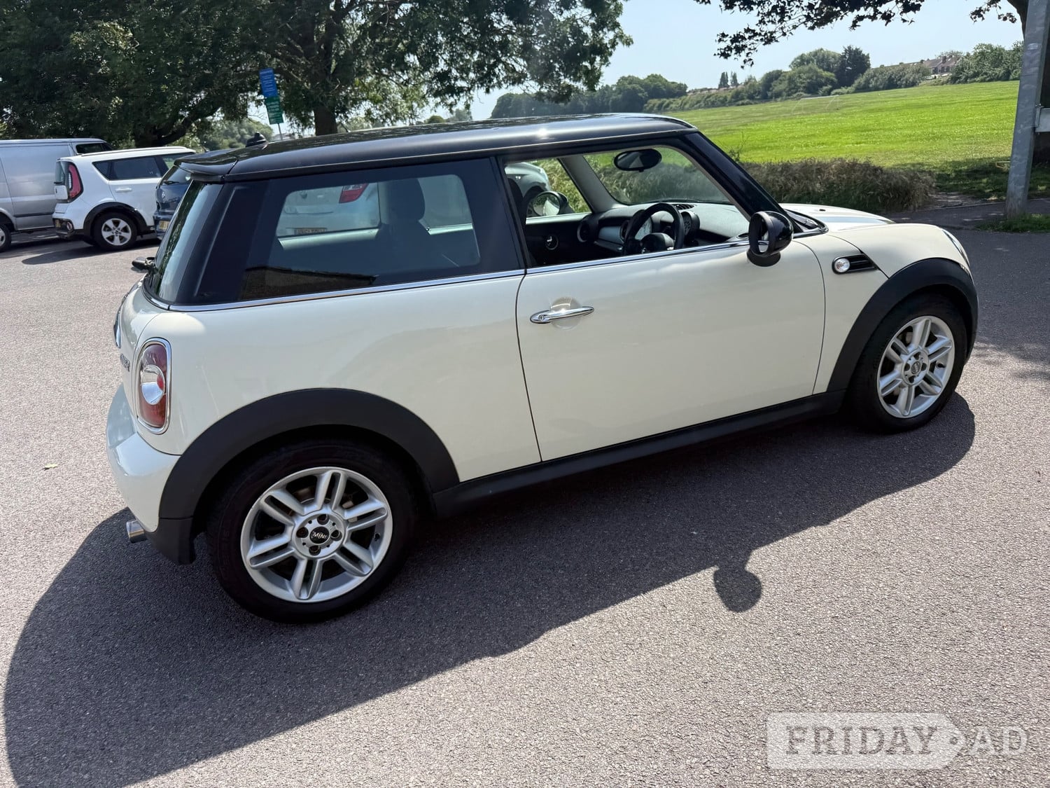 Mini Hatch 2010 - Cars