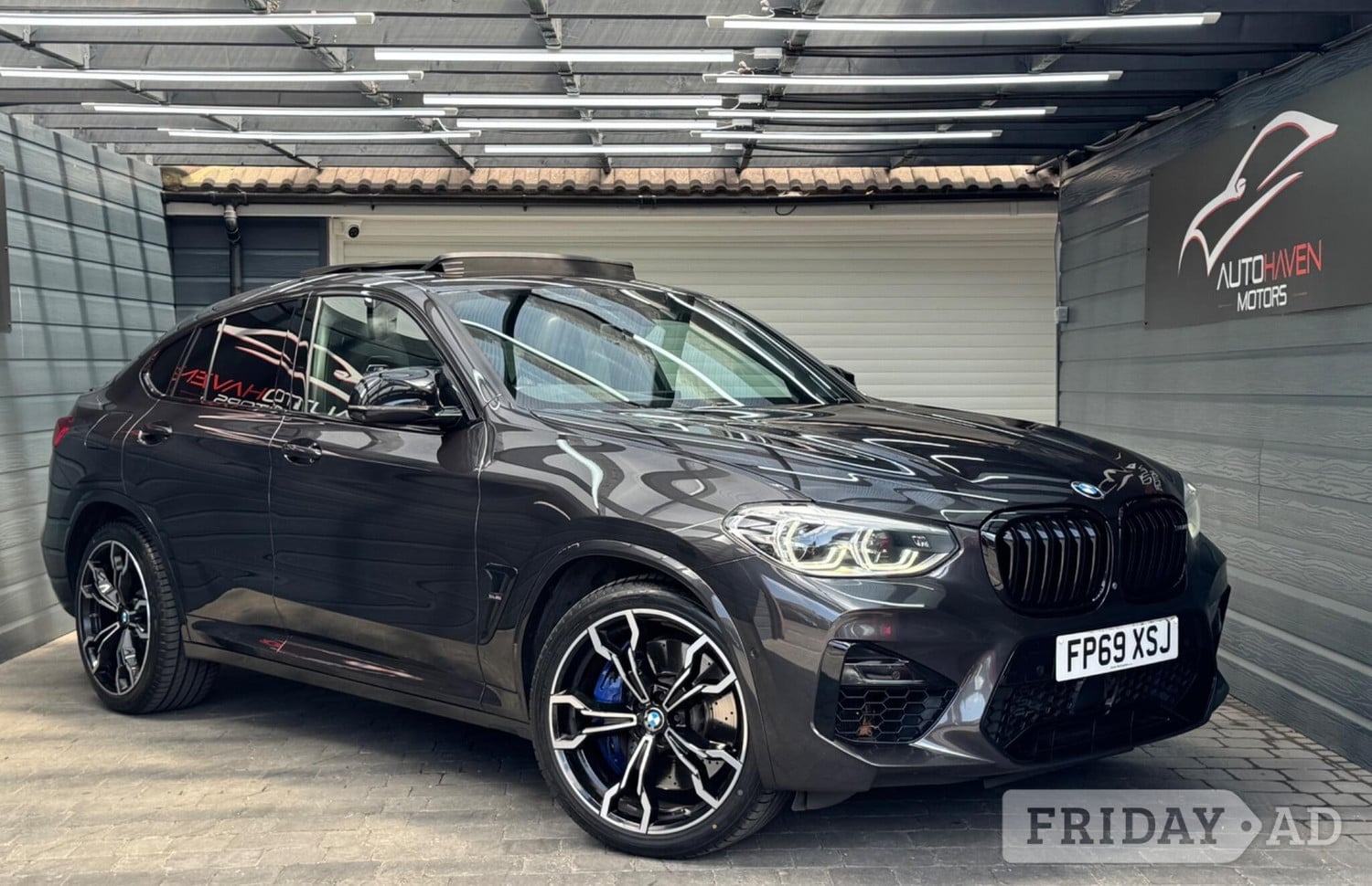 BMW X4 M 2019 in High Wycombe