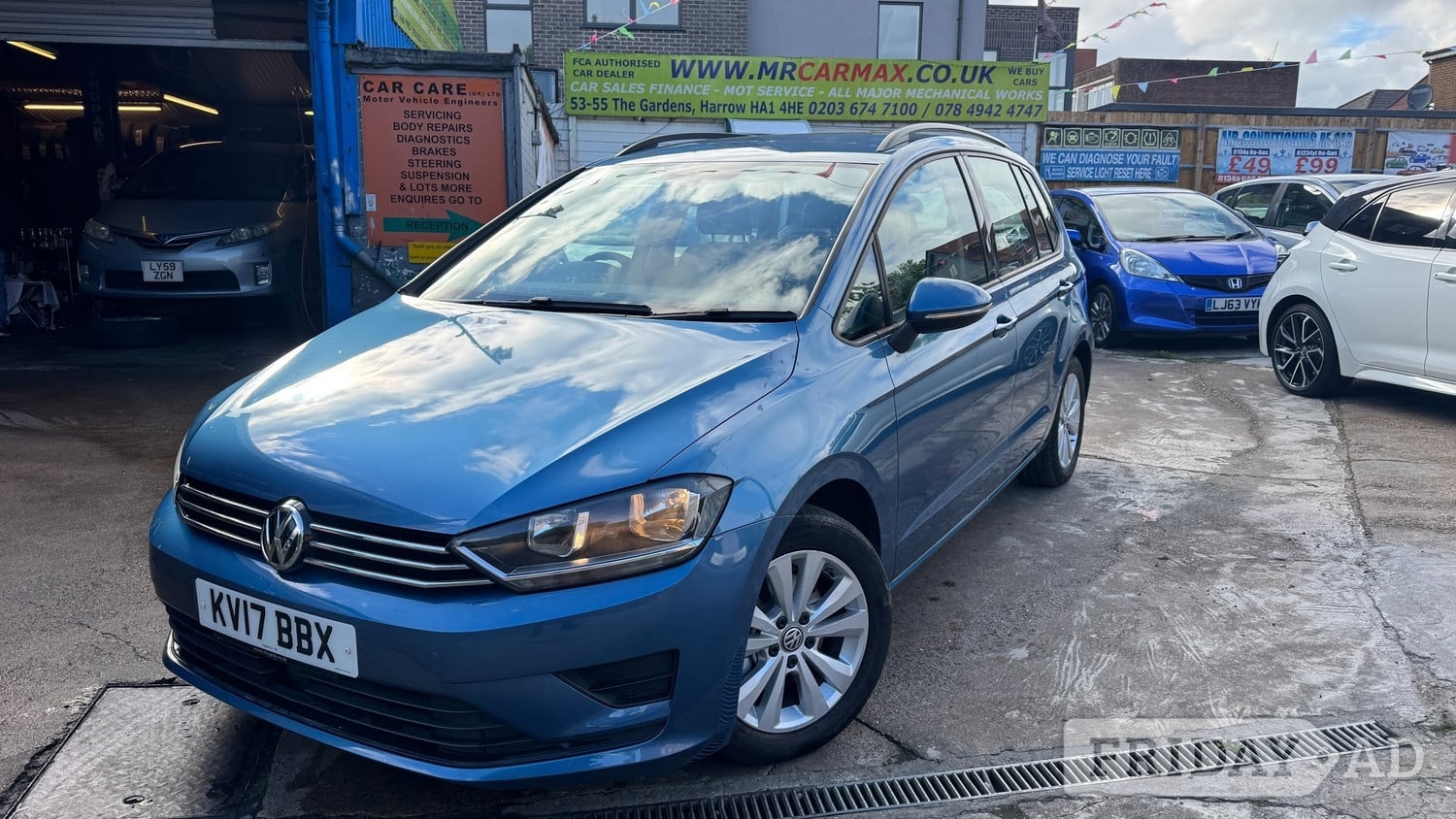 Volkswagen Golf SV 2017 in Harrow