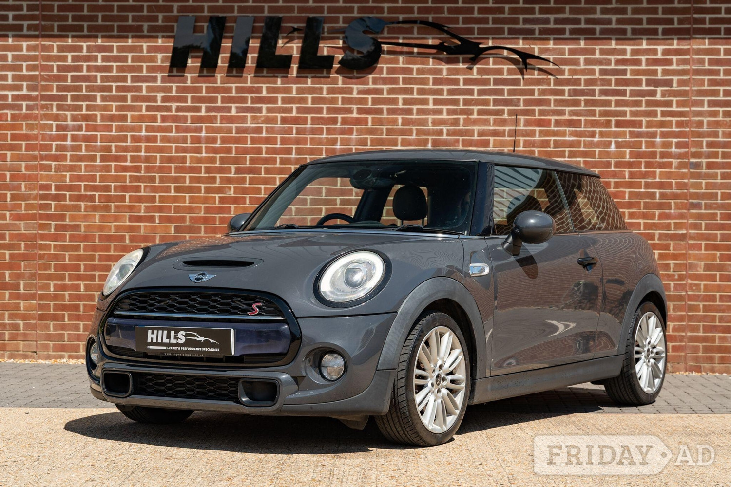 [ berth ]Mini Hatch