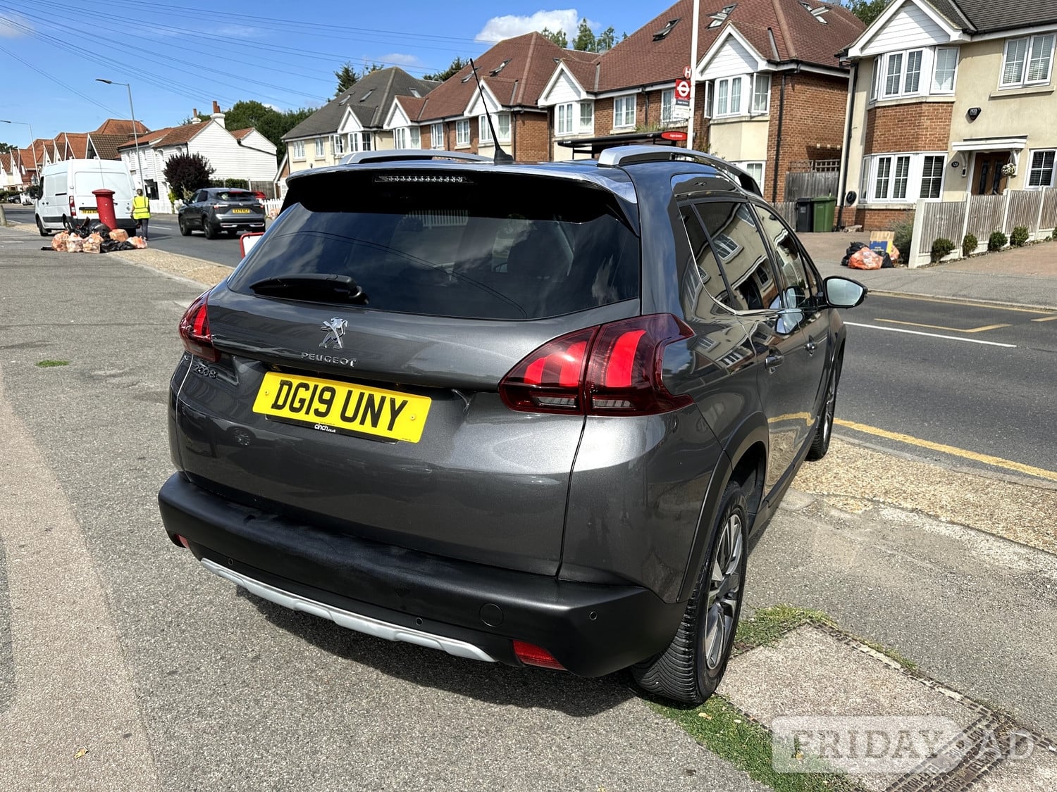 Peugeot 2008 2019 - Cars