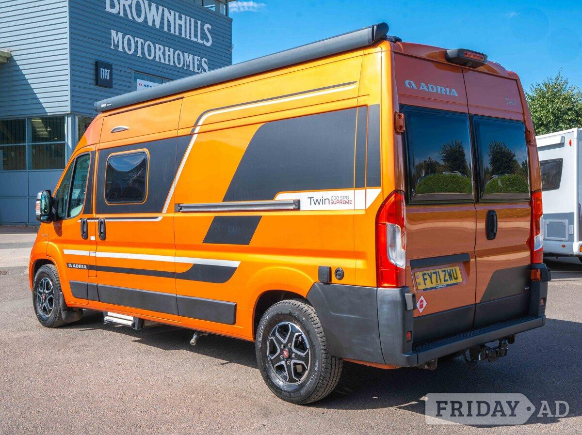 [3 berth ]Adria Twin Supreme 600 SPB