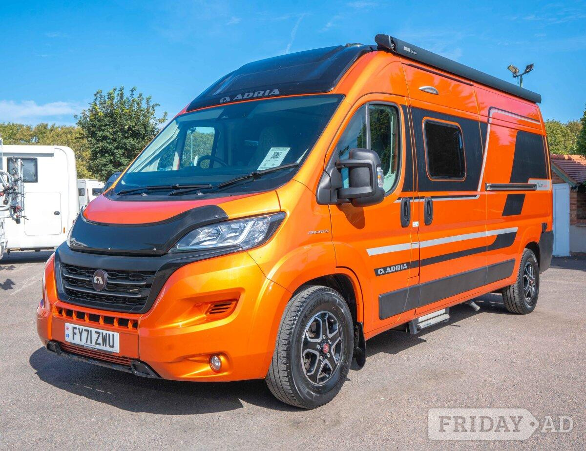 Adria Twin Supreme 600 SPB 2022 for sale - Motorhomes & Caravans in Newark
