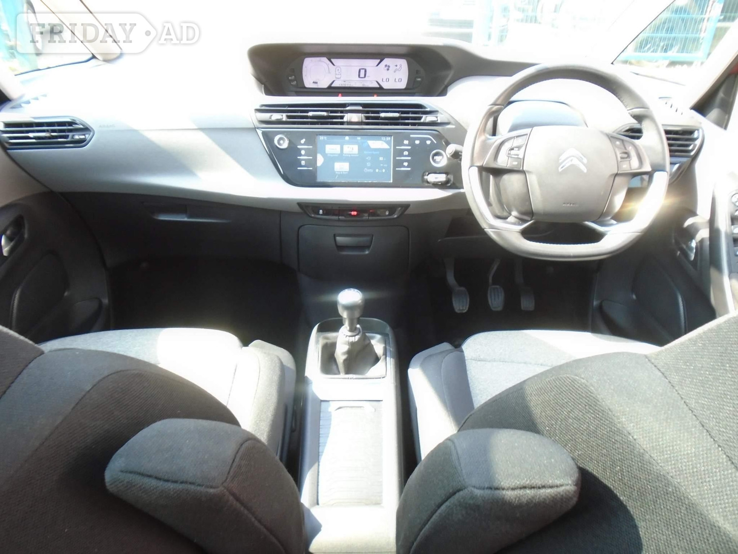 [ berth ]Citroen C4 Picasso