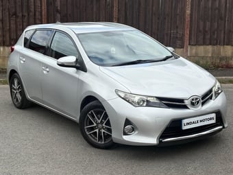 Toyota Auris 2014