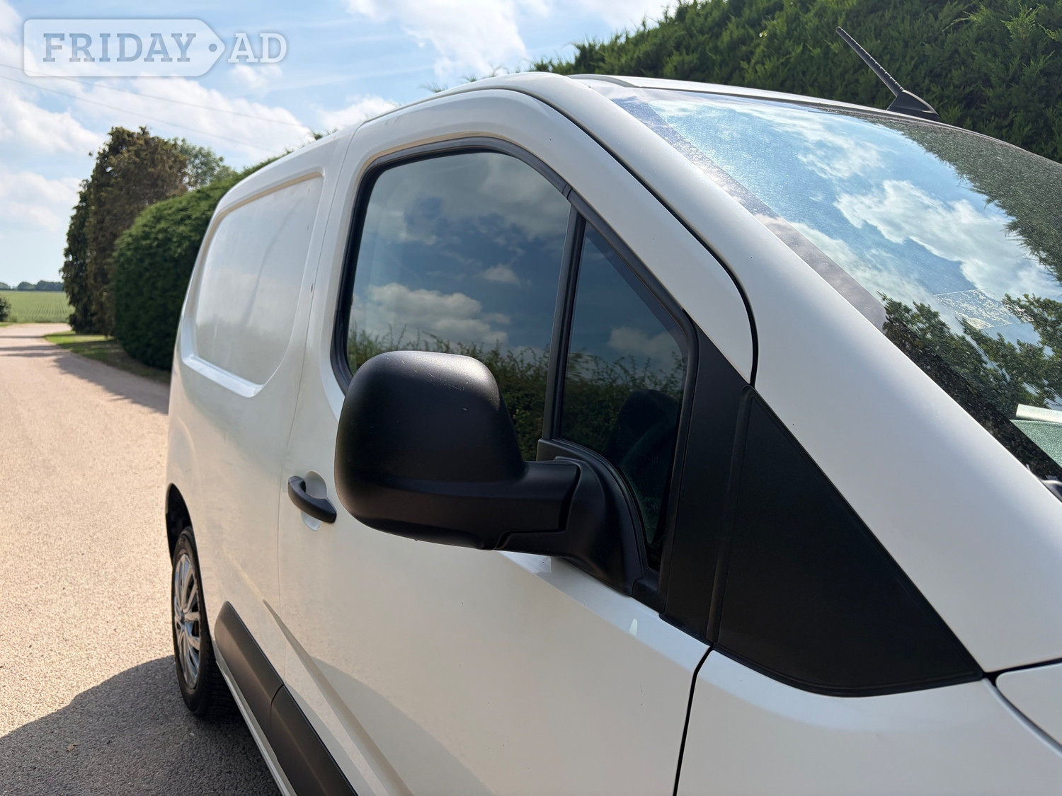 [ berth ]Citroen Berlingo