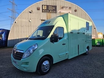 JMS Icon Vauxhall Horsebox