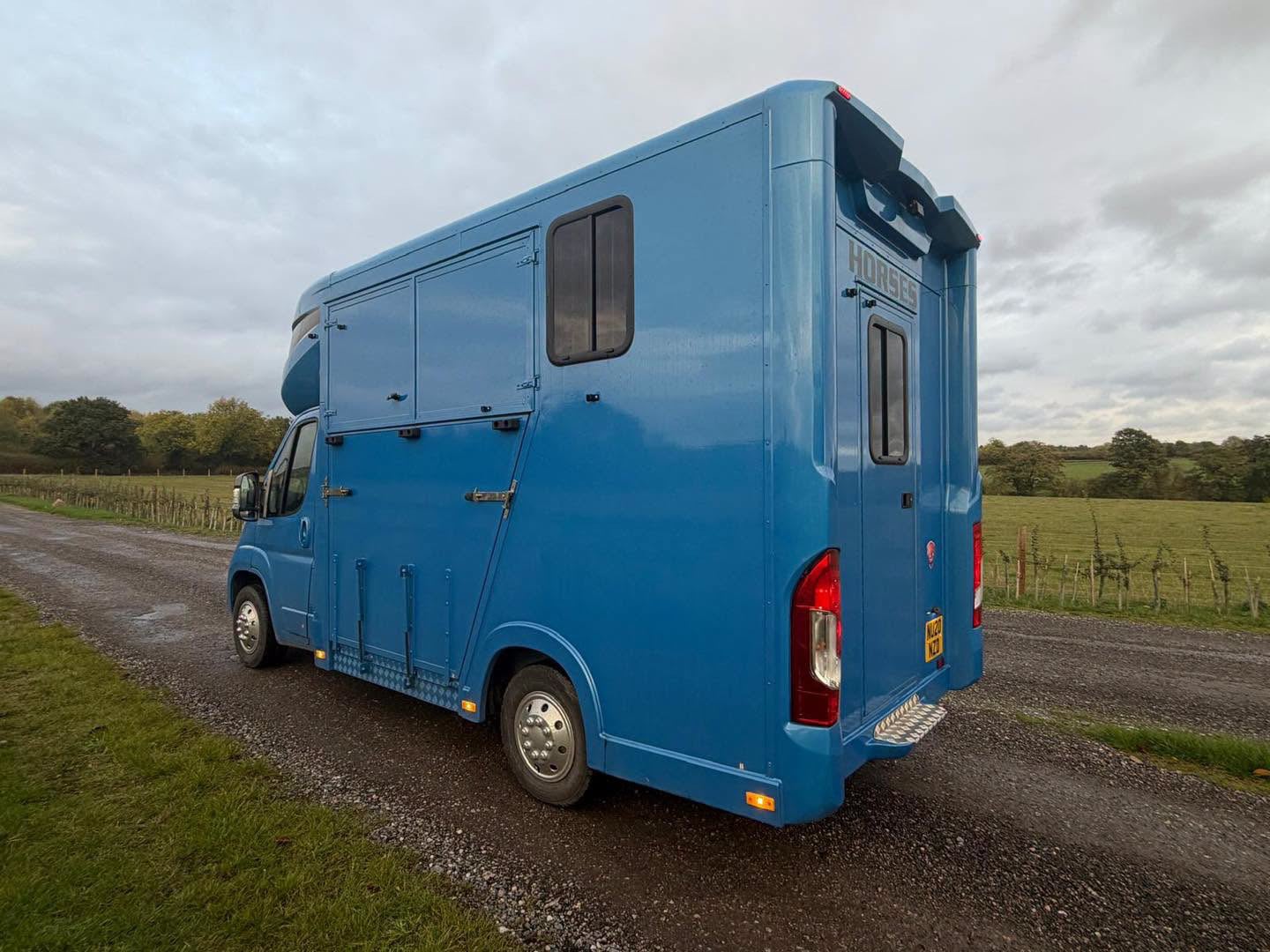 Regent  Citroen Horsebox - Trailers & Horseboxes in Derby
