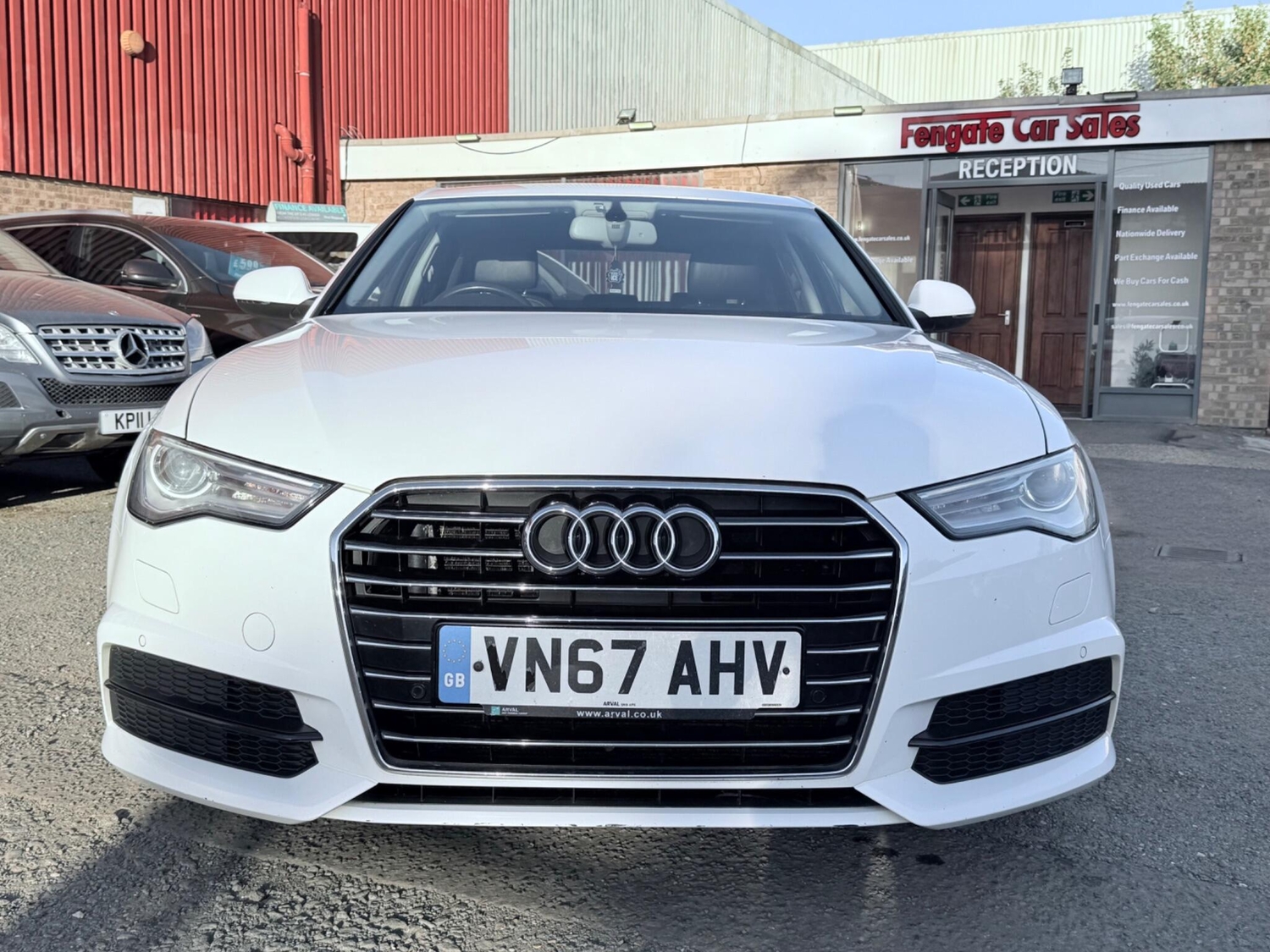 [ berth ]Audi A6 Saloon