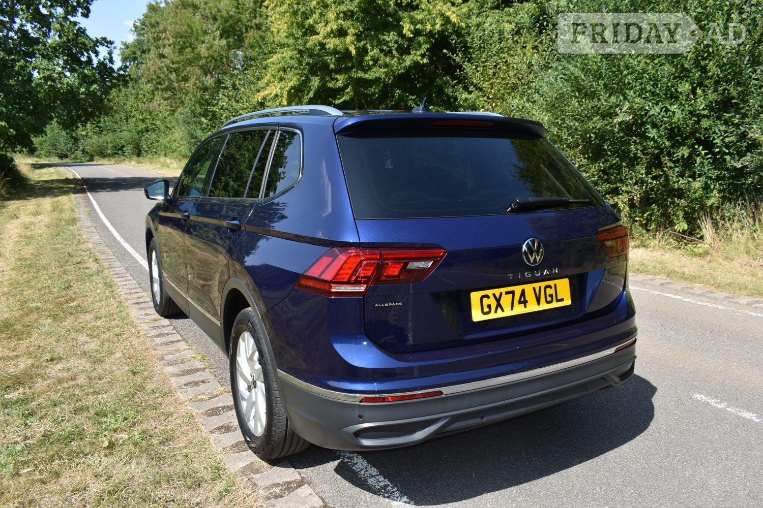 Volkswagen Tiguan 2024 - Cars in Guildford
