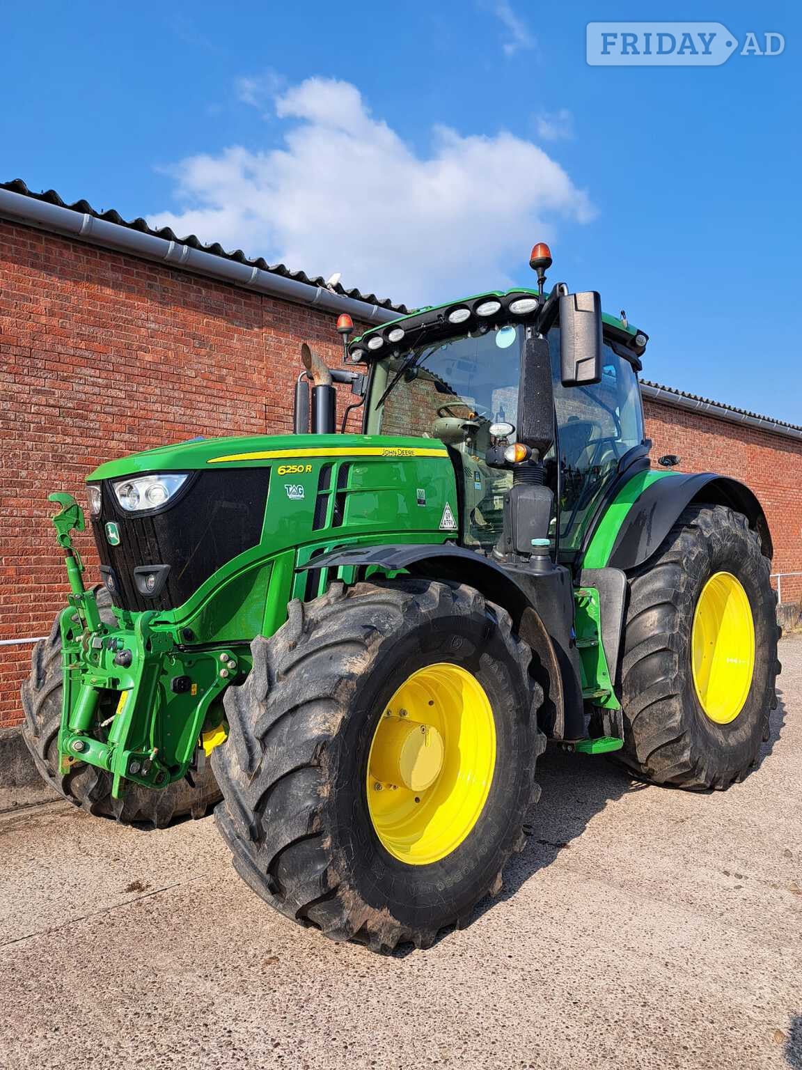 John Deere 6250R (2018) Tractor in Evesham